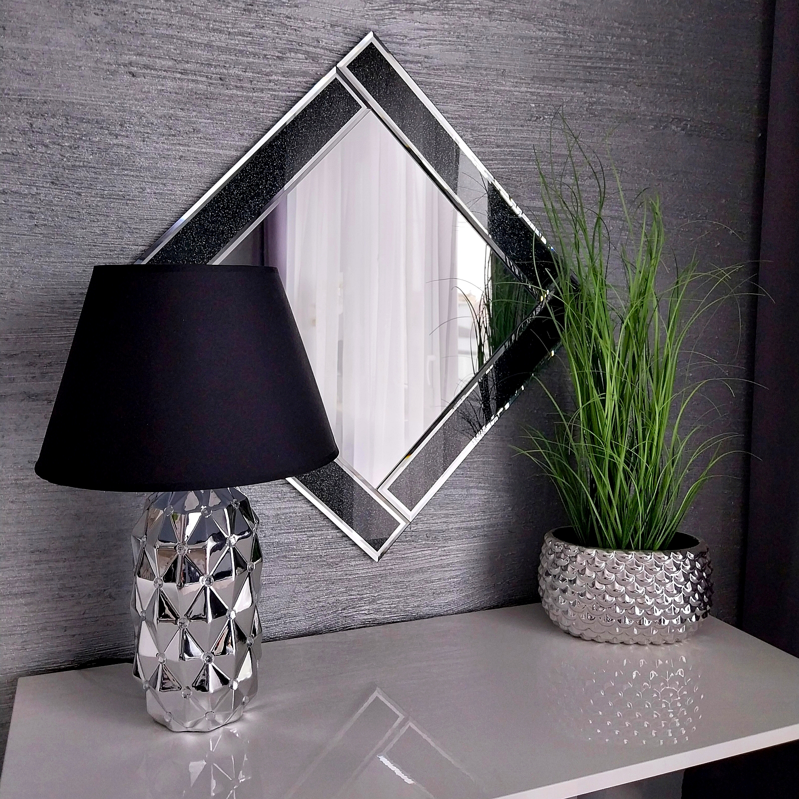 lampa-stolowa-srebrna-lampka-nocna-dekoracyjna-do-salonu-sypialni (1)