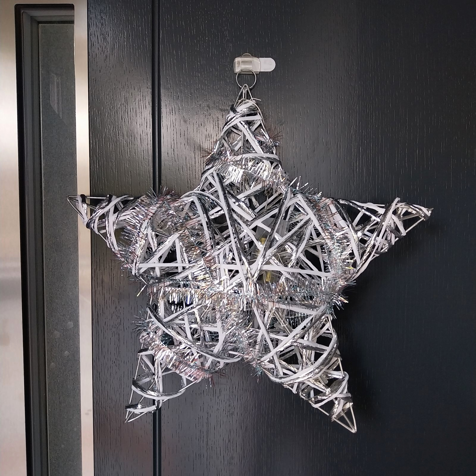 duza-gwiazda-led-swiateczna-dekoracja-ozdoba-na-drzwi-okno-40cm (7)